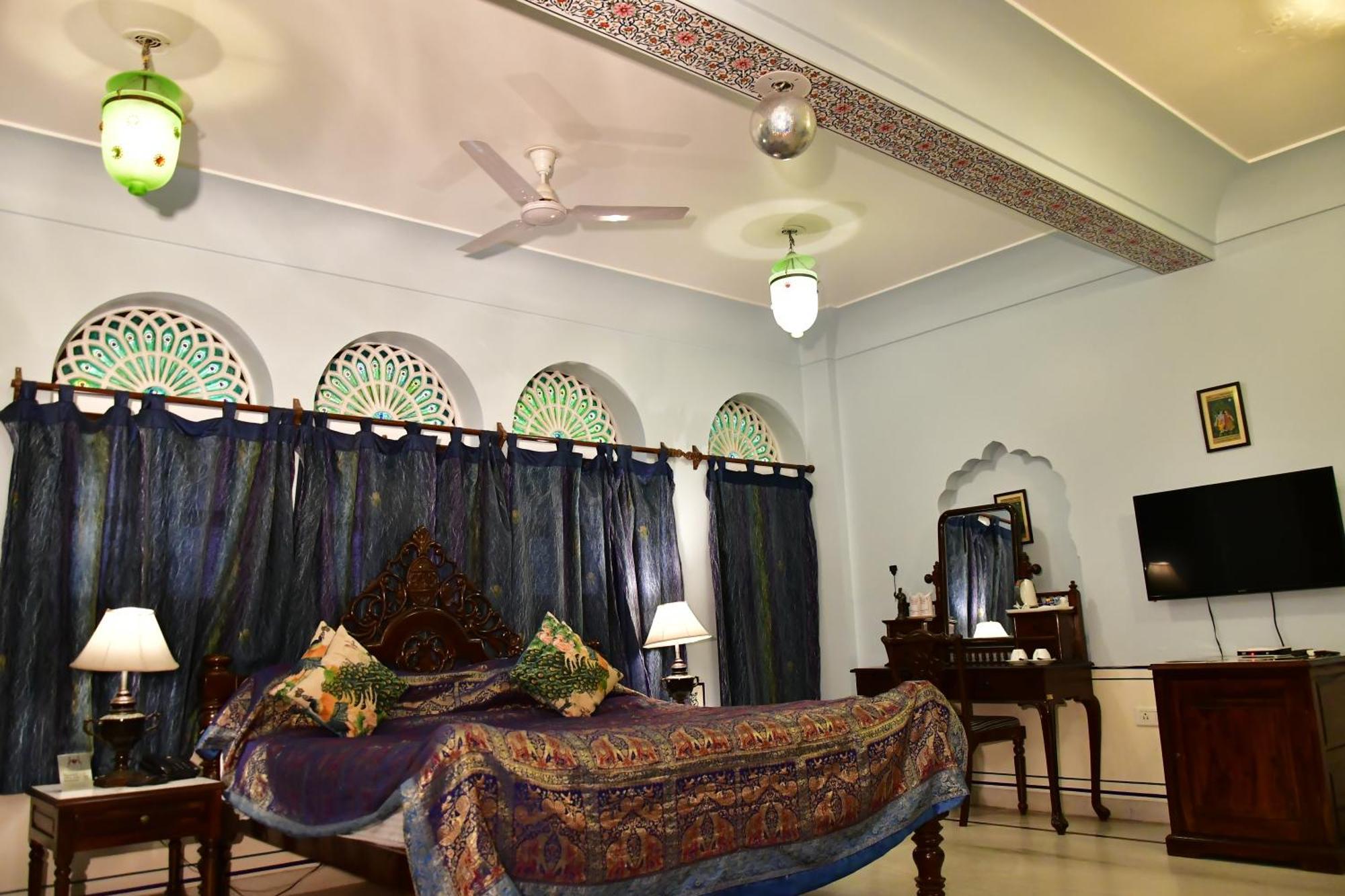 Khandela Haveli - A Boutique Heritage Hotel Джайпур Екстер'єр фото