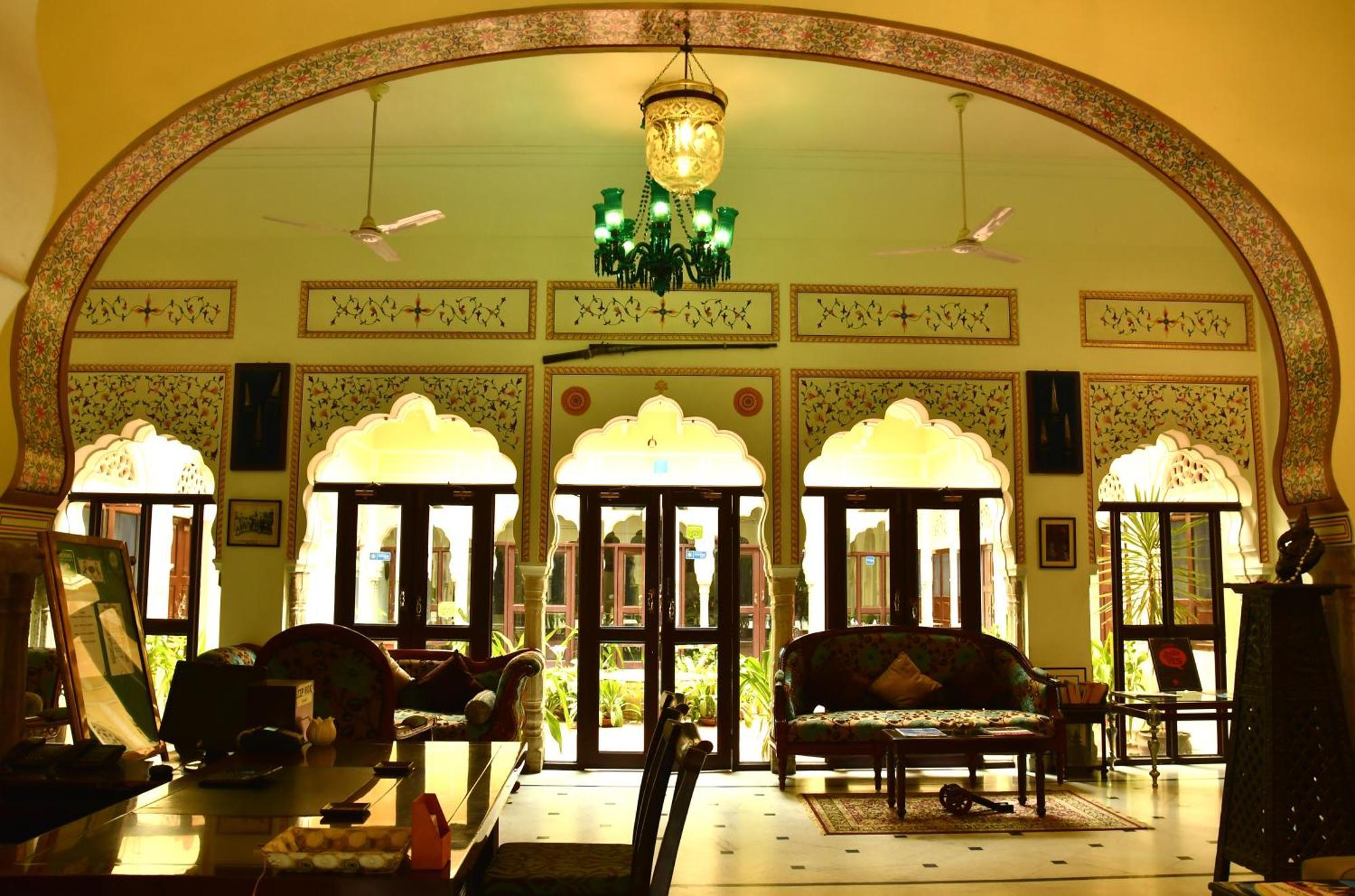 Khandela Haveli - A Boutique Heritage Hotel Джайпур Екстер'єр фото