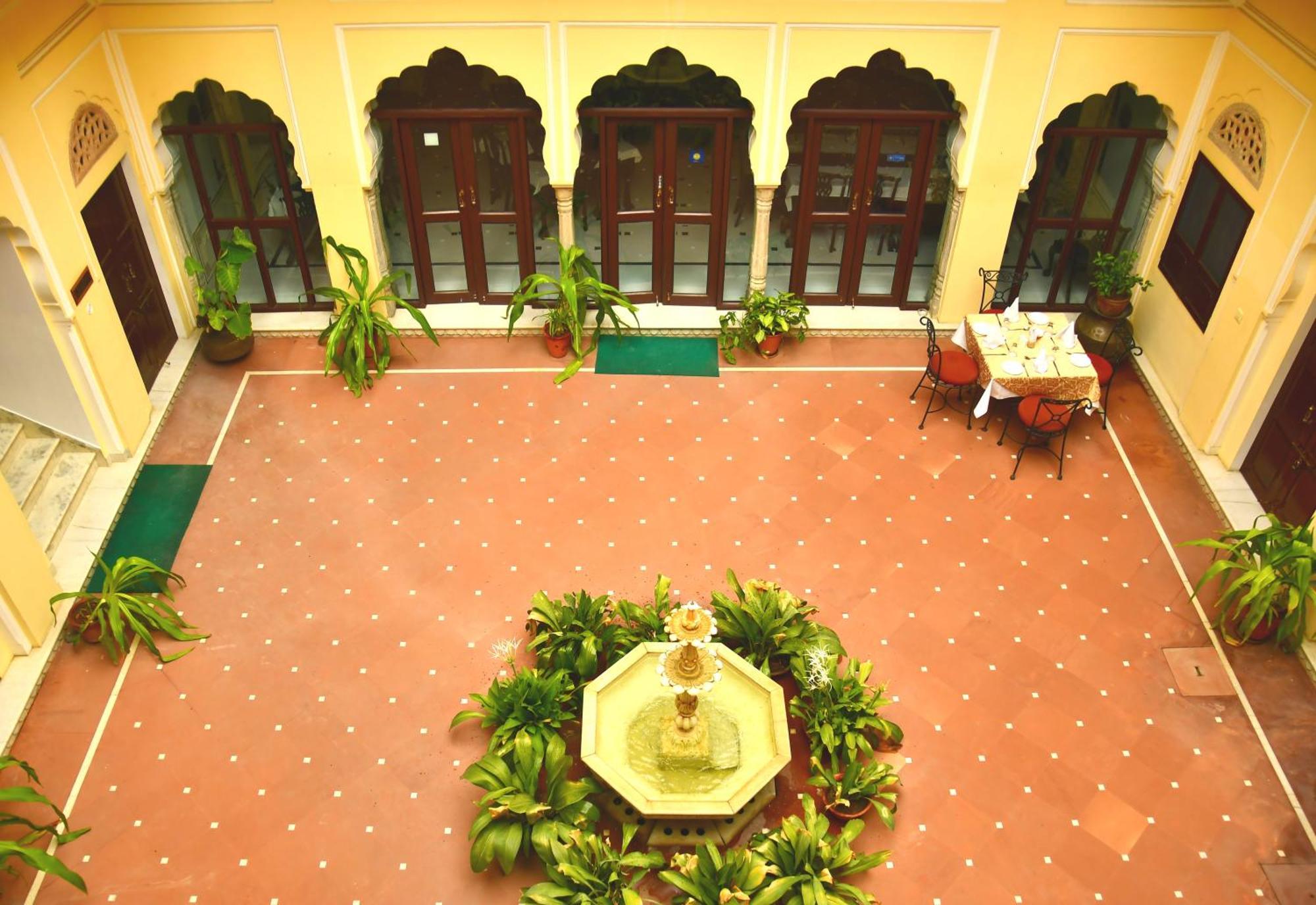 Khandela Haveli - A Boutique Heritage Hotel Джайпур Екстер'єр фото