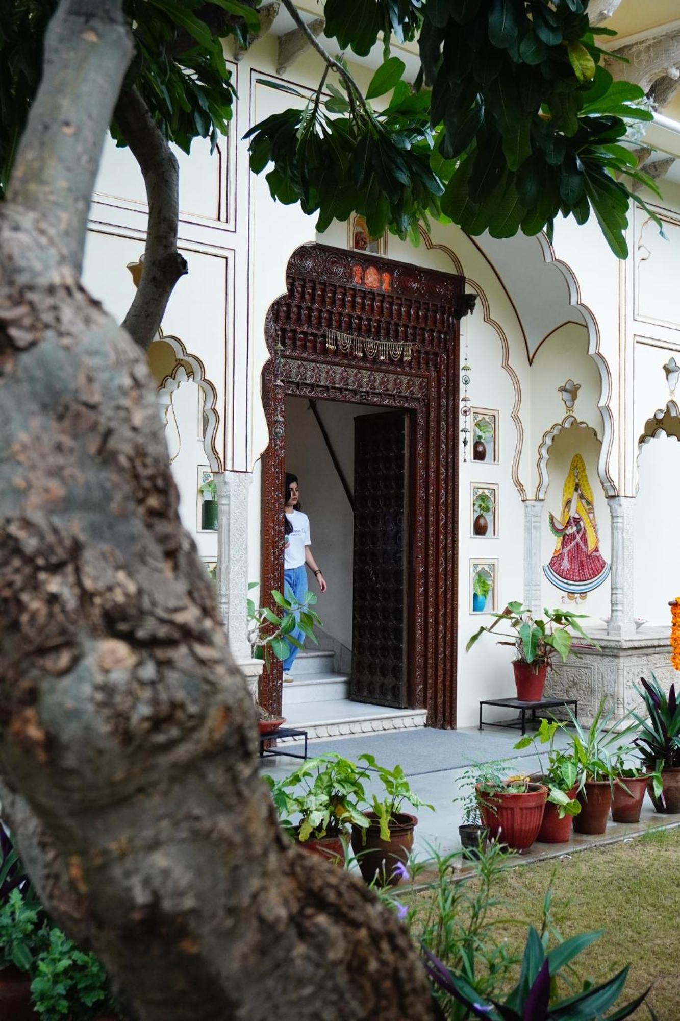 Khandela Haveli - A Boutique Heritage Hotel Джайпур Екстер'єр фото