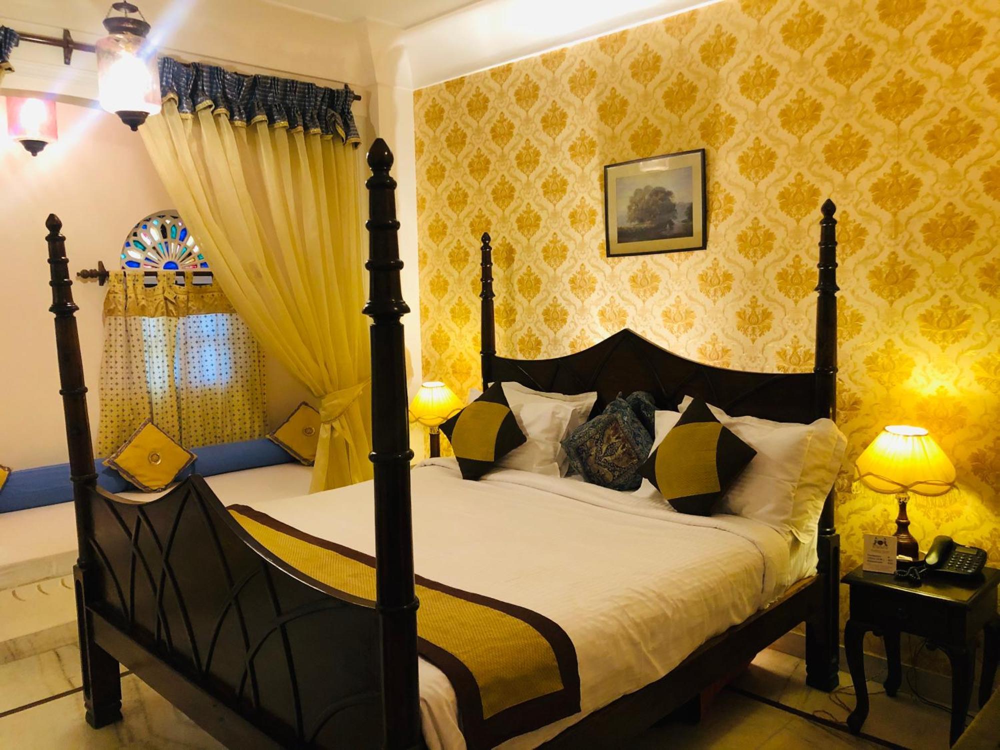 Khandela Haveli - A Boutique Heritage Hotel Джайпур Екстер'єр фото